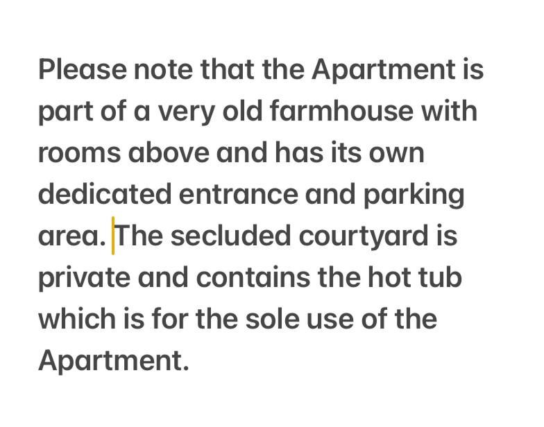 Bryntirion Farmhouse Apartment With Hot Tub Llanfair Caereinion Bagian luar foto